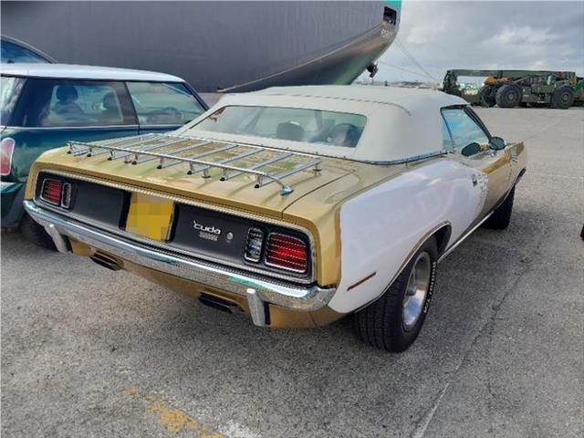 Plymouth Cuda